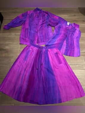 100% Silk Vintage Women's Three-Piece Coordinated Set in Purple and Pink